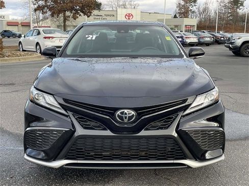 Used 2021 Toyota Camry XSE image 8