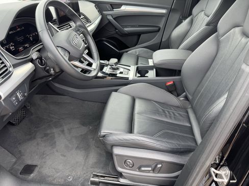 Used 2025 Audi Q5 2.0T Premium image 5
