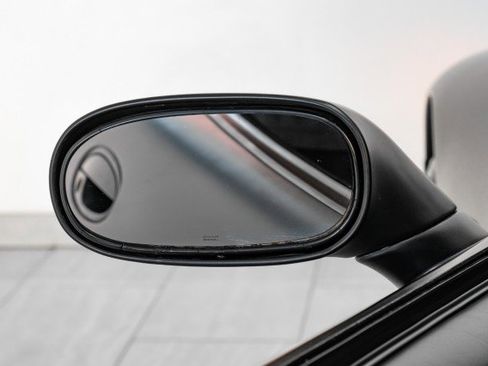 Used 2002 Chevrolet Corvette Z06 w/ Memory Pkg image 26