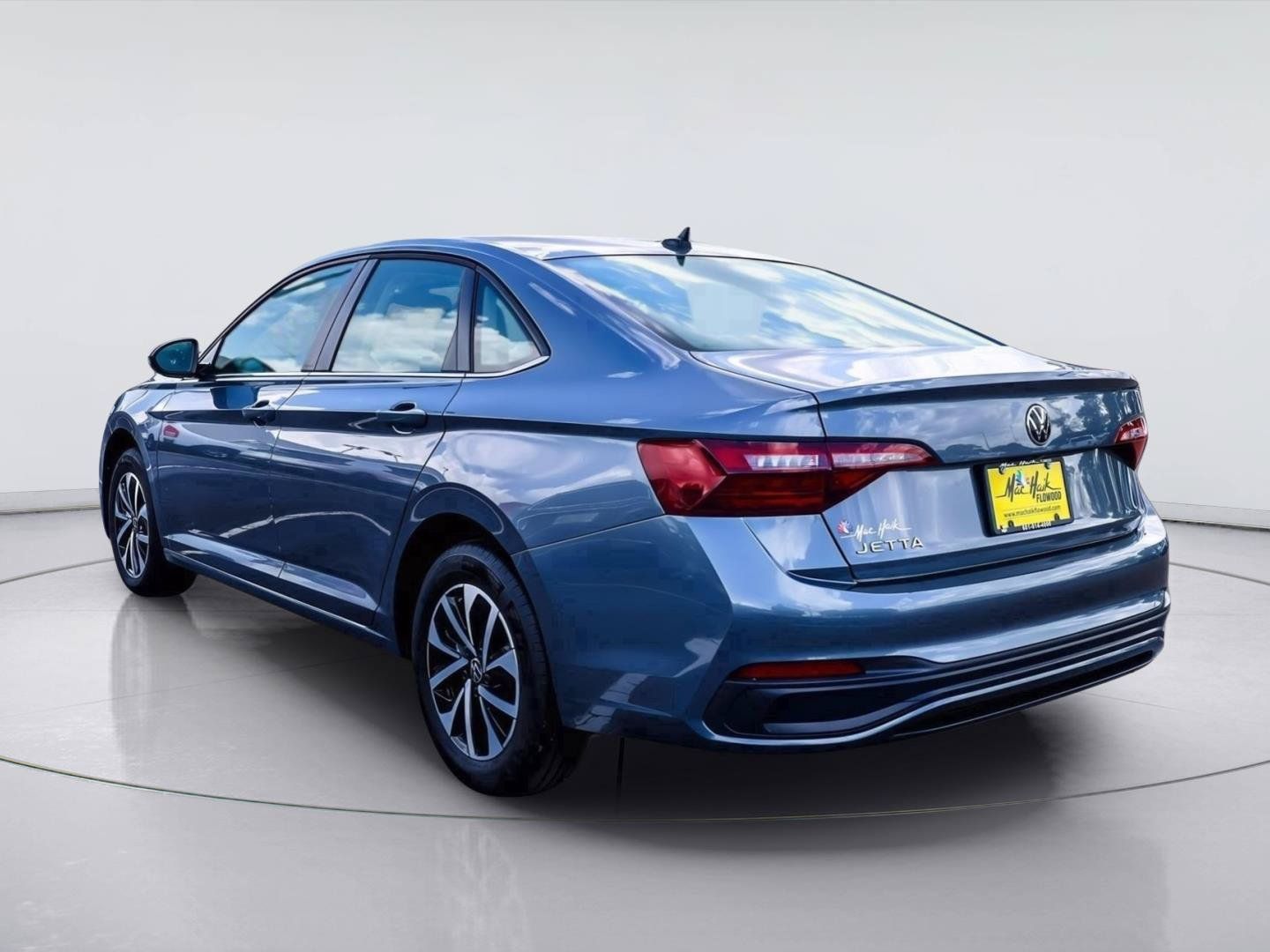 Used 2024 Volkswagen Jetta S FWD image 4
