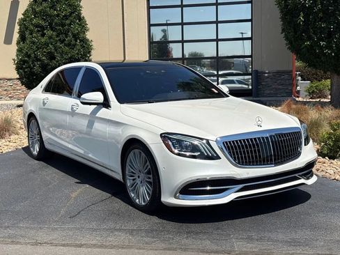 Used 2019 Mercedes-Benz Maybach S 560 4MATIC image 3
