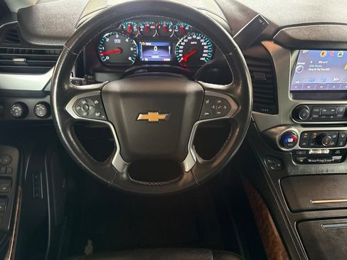 Used 2015 Chevrolet Tahoe LTZ AWD/4WD image 19