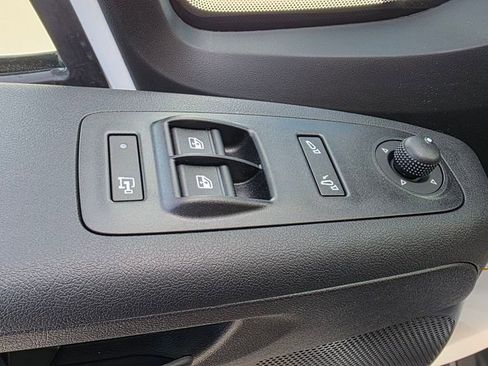 New 2026 RAM ProMaster 2500 image 21