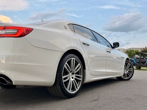 Used 2017 Maserati Quattroporte S GranLusso RWD image 21