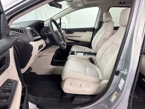 New 2026 Honda Odyssey EX-L image 5