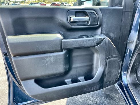 Used 2021 Chevrolet Silverado 2500 Custom w/ Custom Value Package AWD/4WD image 20