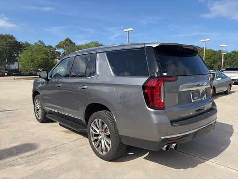 Used 2021 GMC Yukon Denali w/ LPO, Illumination Package image 5