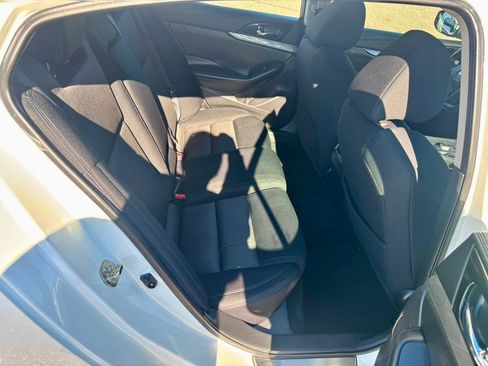 Used 2017 Nissan Maxima 3.5 S image 14
