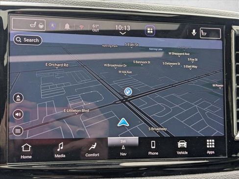 Used 2023 Chrysler Pacifica Limited image 13