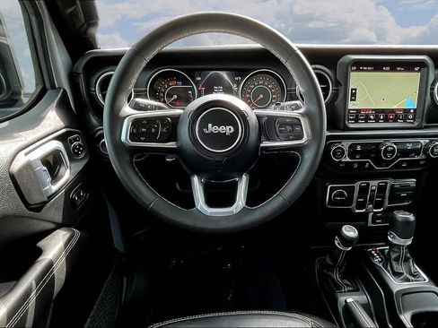 Used 2023 Jeep Wrangler Unlimited Sahara w/ Dual Top Group AWD/4WD image 10