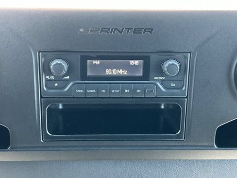 Used 2025 Mercedes-Benz Sprinter 2500 image 26