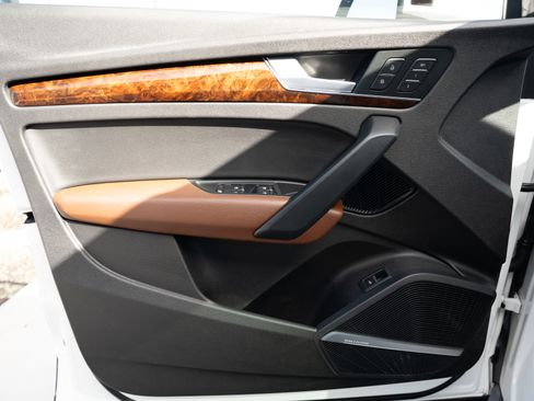 Used 2018 Audi Q5 2.0T Premium Plus w/ Premium Plus Package image 20