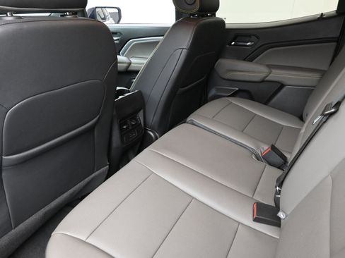 Used 2024 Chevrolet Colorado ZR2 w/ ZR2 Convenience Package III image 20