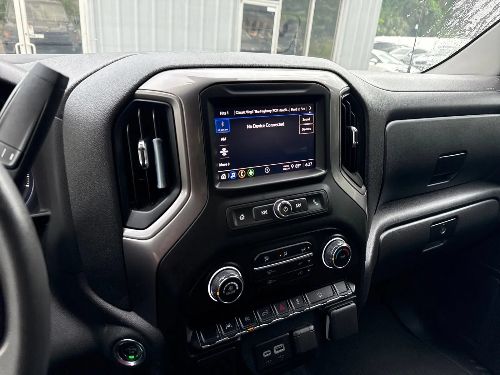 Used 2026 Chevrolet Silverado 1500 Custom Trail Boss w/ Turbomax Blackout Package AWD/4WD image 19