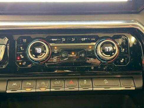 Certified 2025 GMC Sierra 1500 Denali Ultimate image 16