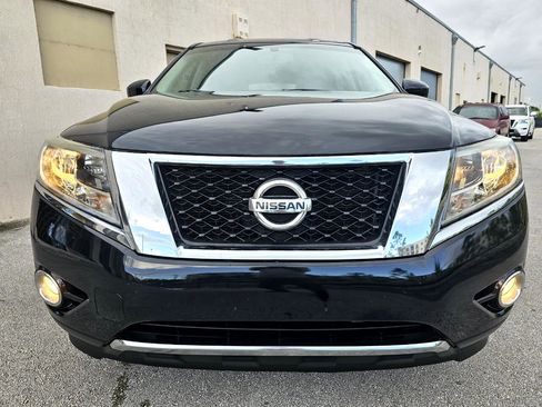 Used 2015 Nissan Pathfinder SV image 12