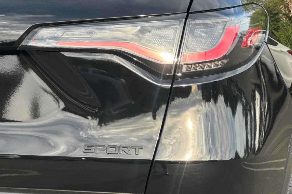 Certified 2025 Honda HR-V Sport image 27