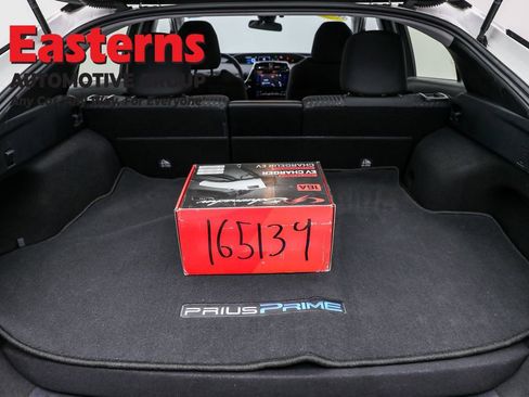 Used 2018 Toyota Prius Prime Plus image 9