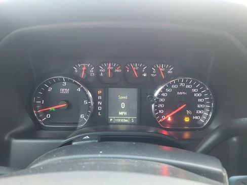 Used 2018 Chevrolet Silverado 1500 Custom w/ Texas Edition image 17