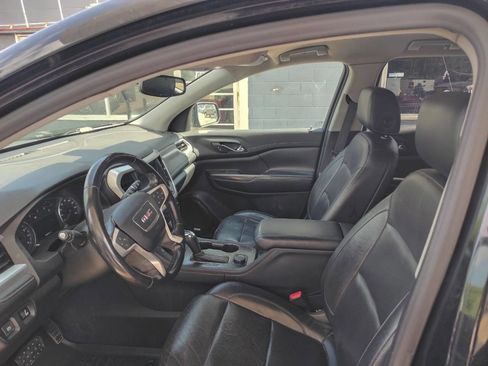 Used 2019 GMC Acadia SLT image 5