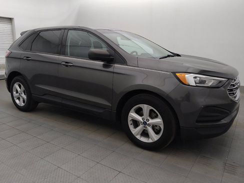 Used 2019 Ford Edge SE FWD image 11