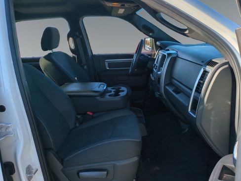 Used 2024 RAM 1500 Classic Warlock image 15