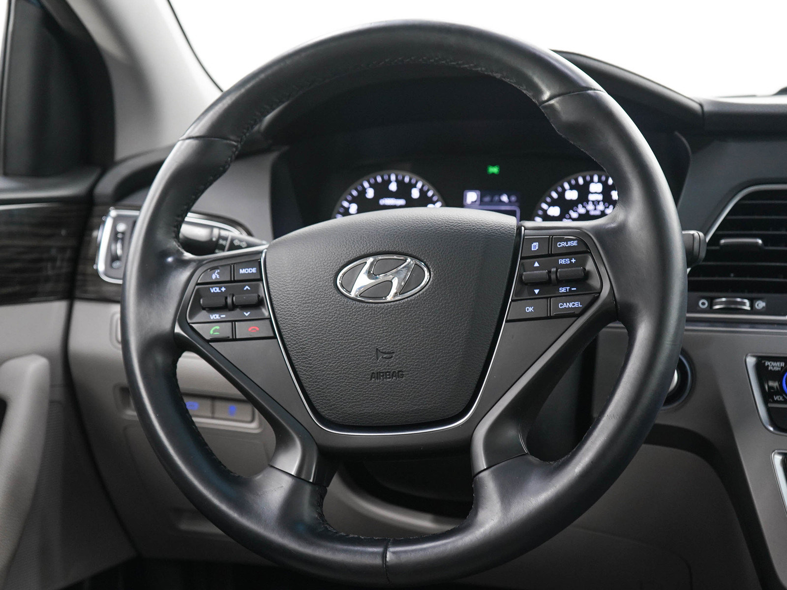 Used 2017 Hyundai Sonata Limited FWD image 15