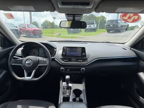 Used 2022 Nissan Altima 2.5 S FWD image 37