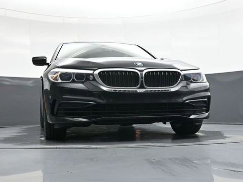 Used 2020 BMW 530i w/ Convenience Package image 37