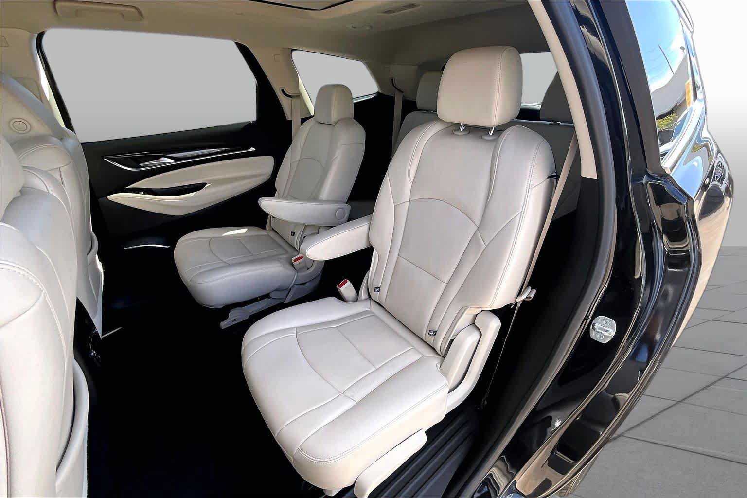 Certified 2023 Buick Enclave Essence w/ Experience Buick Package FWD image 21