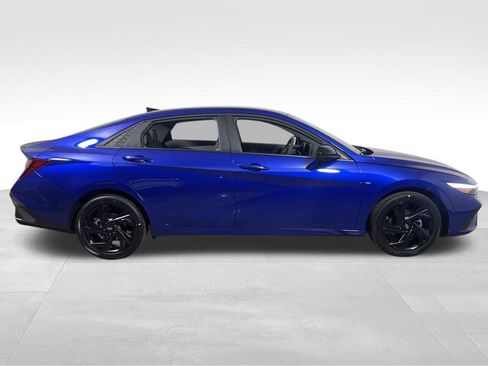 New 2026 Hyundai Elantra Sport image 6