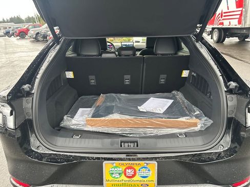 New 2025 Ford Mustang Mach-E Premium w/ Sport Appearance Package image 32