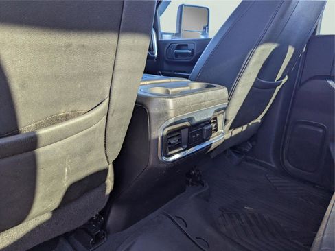 Used 2022 GMC Sierra 2500 AT4 w/ Gooseneck/5TH Wheel Package image 16