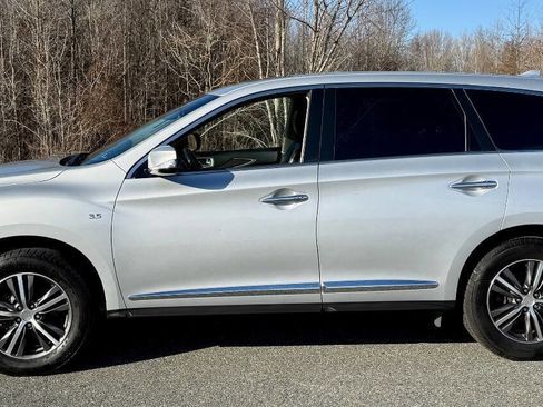 Used 2019 INFINITI QX60 Pure image 17