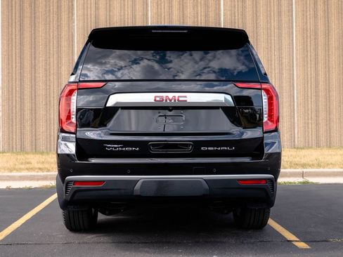 Used 2023 GMC Yukon Denali AWD/4WD image 8