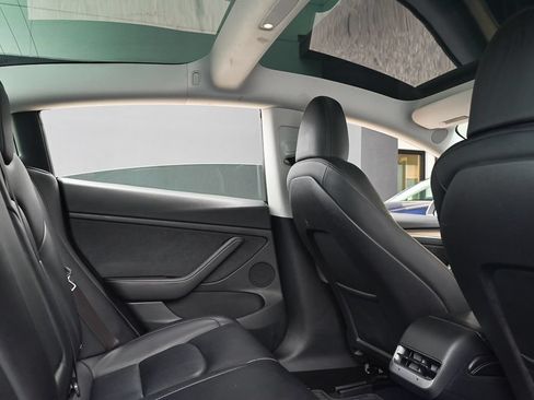 Used 2023 Tesla Model 3 Standard Range RWD image 15