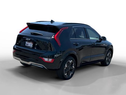 Used 2024 Kia Niro Wind FWD image 5