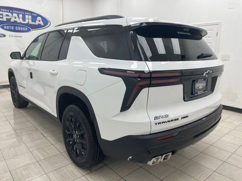 New 2026 Chevrolet Traverse LT w/ Midnight/Sport Edition image 19