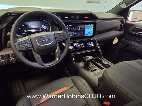 Used 2026 GMC Sierra 1500 AT4 w/ AT4 Premium Package AWD/4WD image 17
