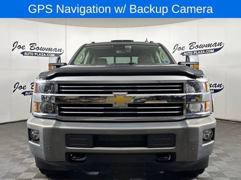 Used 2017 Chevrolet Silverado 2500 High Country image 3