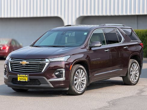 Used 2023 Chevrolet Traverse Premier AWD/4WD image 21