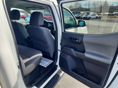 Used 2021 Toyota Tacoma SR image 26