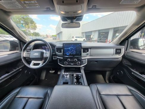 Used 2024 Ford Expedition Max XLT RWD image 14