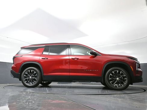 New 2026 Chevrolet Traverse LT w/ Sun and Wheel Package image 44