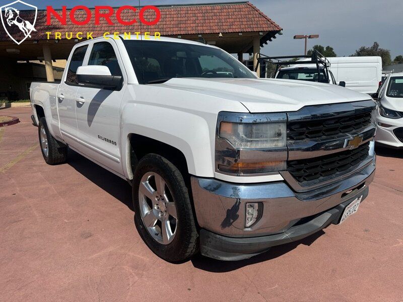 Used 2016 Chevrolet Silverado 1500 LT w/ All Star Edition RWD image 2