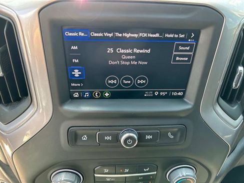 Certified 2024 Chevrolet Silverado 2500 Custom w/ Custom Value Package image 33