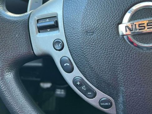 Used 2008 Nissan Rogue SL w/ Premium Pkg image 12