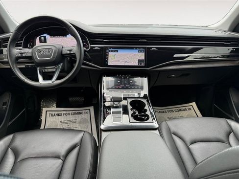 Used 2023 Audi Q8 Premium Plus w/ Premium Plus Package image 11