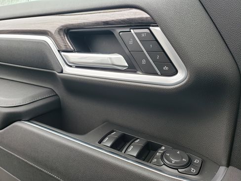 New 2026 Chevrolet Silverado 3500 LTZ w/ LTZ Plus Package image 15