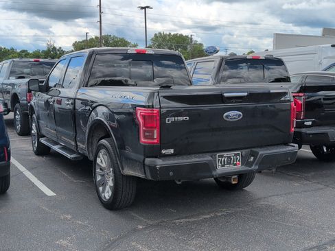 Used 2017 Ford F150 Lariat w/ Equipment Group 501A Mid AWD/4WD image 3